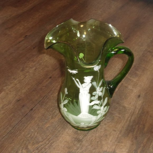 Large Mary Gregory green pitcher goddess butterfly - Picture 1 of 3